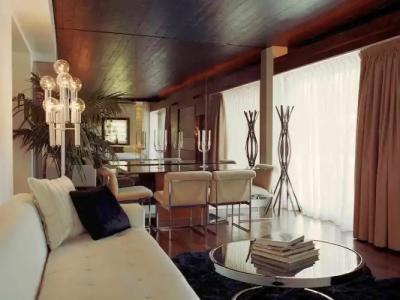 The Hollywood Roosevelt - 81