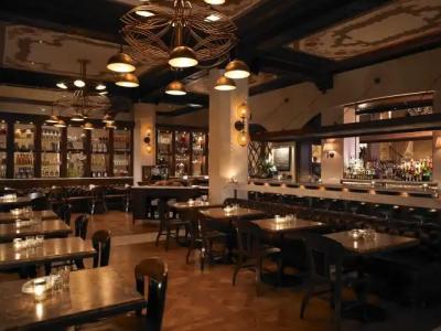 The Hollywood Roosevelt - 33