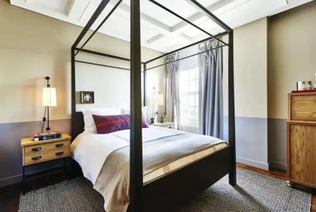 The Hollywood Roosevelt - 39