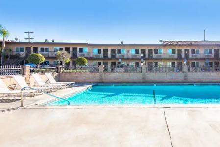 Sea Rock Inn - Los Angeles - 14