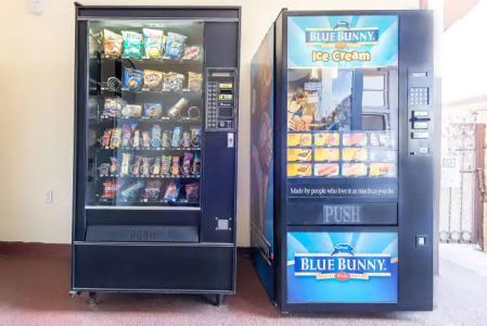 Sea Rock Inn - Los Angeles - 11