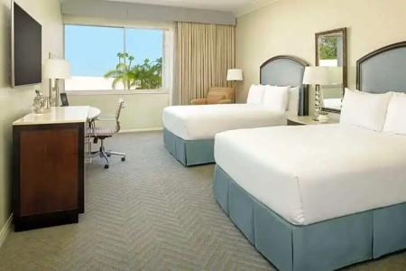 The Beverly Hilton - 82