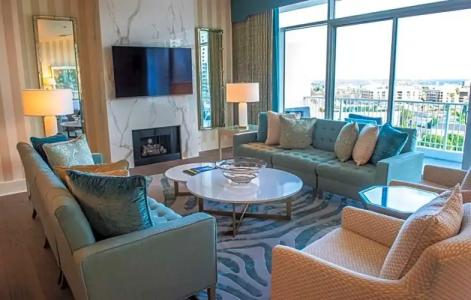 The Beverly Hilton - 105