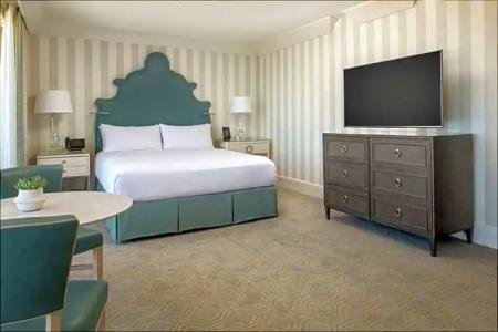 The Beverly Hilton - 143