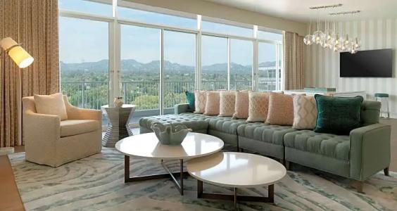 The Beverly Hilton - 128