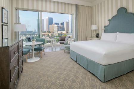 The Beverly Hilton - 46