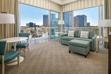 The Beverly Hilton - 121