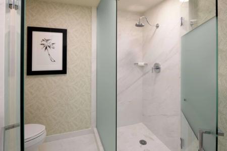 The Beverly Hilton - 49