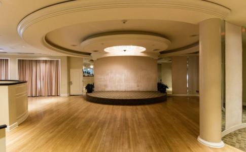 The Beverly Hilton - 18