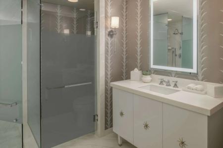 The Beverly Hilton - 10