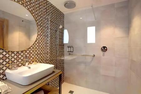 Catalonia Excelsior - 86