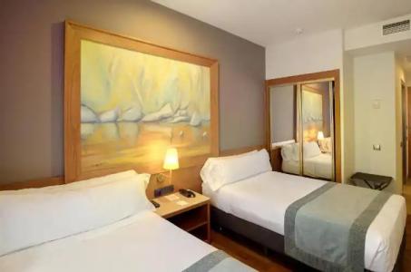 Catalonia Excelsior - 56