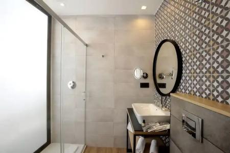 Catalonia Excelsior - 30