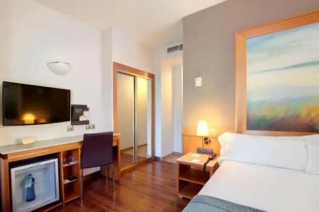 Catalonia Excelsior - 52