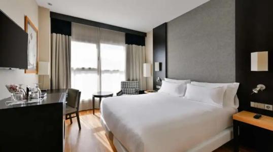 NH Valencia Center - 36