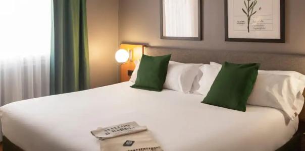 Malcom and Barret - 117