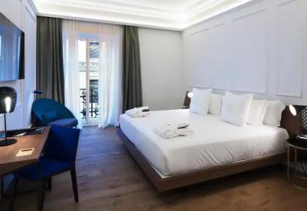 One Shot Reina Victoria - 30