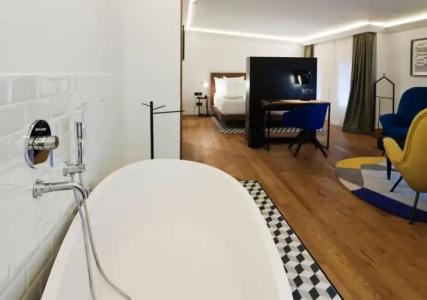 One Shot Reina Victoria - 63