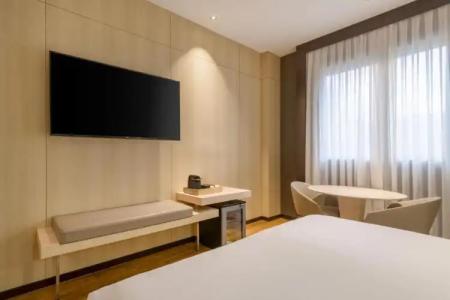 AC Valencia by Marriott - 55