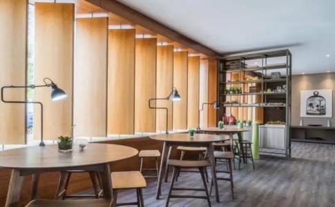 AC Valencia by Marriott - 28