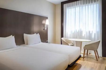 AC Valencia by Marriott - 43