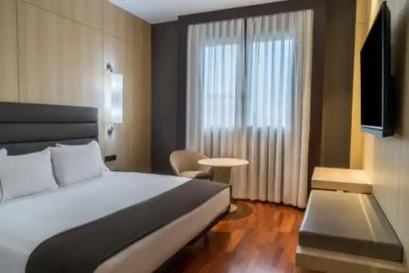 AC Valencia by Marriott - 9