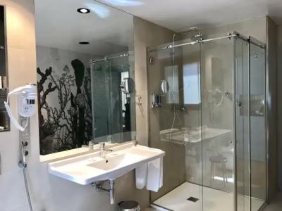 Neptuno Playa & Spa - 8