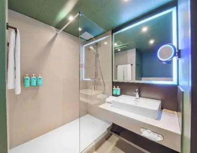 Novotel Valencia Lavant - 92