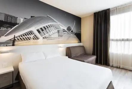 B&B Valencia Ciudad de la Ciencias - 8