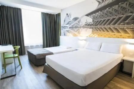 B&B Valencia Ciudad de la Ciencias - 7