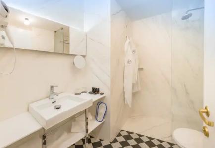 SH Ingles Boutique - 7