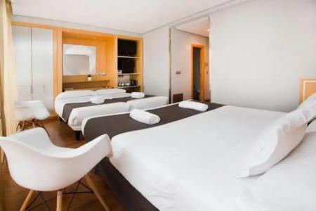 You & CO. J. Botánico Boutique - 76