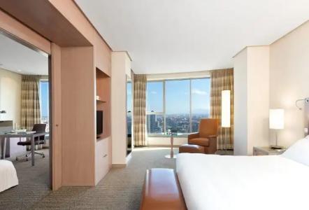 Melia Valencia - 129