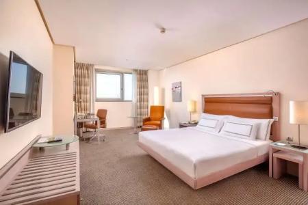 Melia Valencia - 105