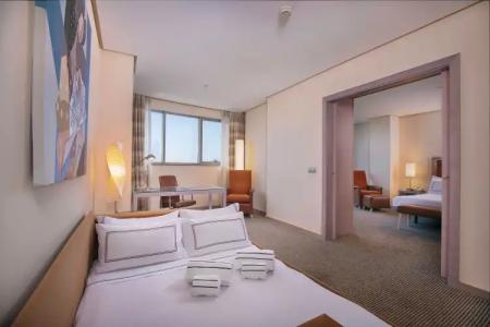 Melia Valencia - 127