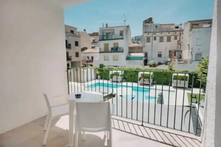 Windsor Tossa – Adults Only +16 - 53