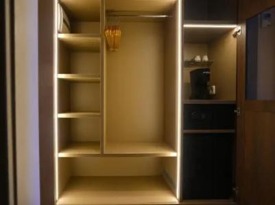 Windsor Tossa – Adults Only +16 - 19