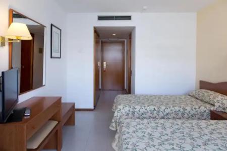 GHT Costa Brava & Spa - 9