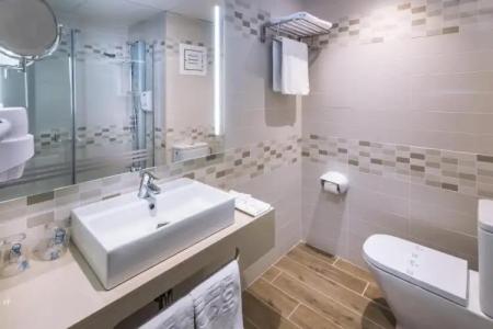 GHT Costa Brava & Spa - 11