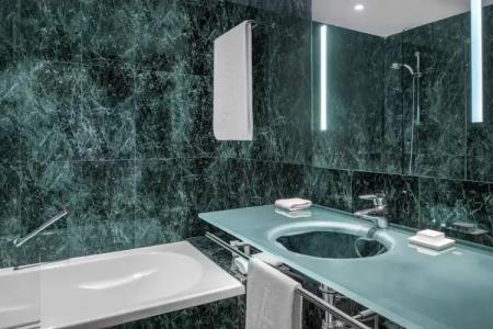 AC Tarragona by Marriott - 6