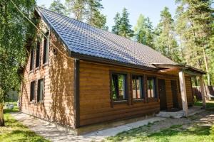 Elgida Cottage, Cvelodubovo