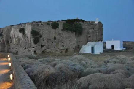 Skyros Junior Studios - 23