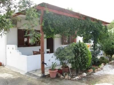 Skyros Junior Studios - 37