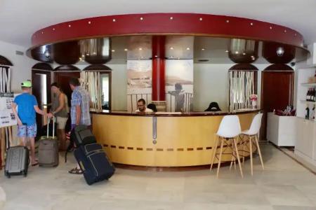 URH Sitges Platja - 36