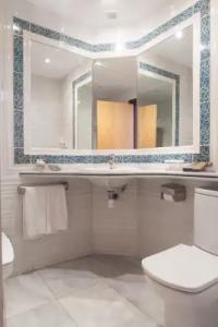 URH Sitges Platja - 46