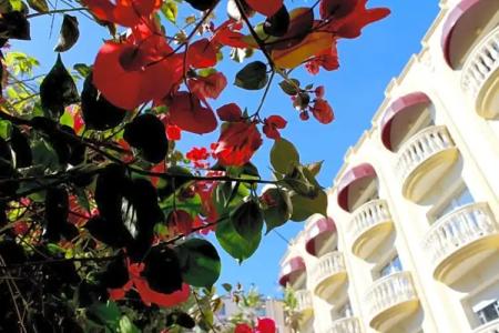 URH Sitges Platja - 58