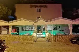 Arya Hotel, Cesme