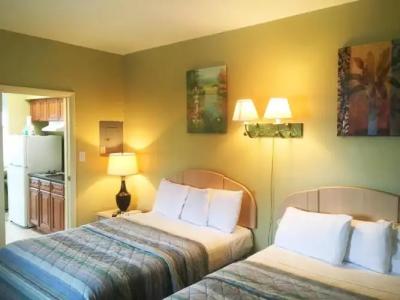 Coliseum Ocean Resort - 3