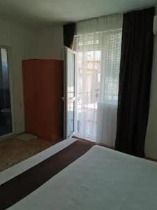 Jelezchevi Guest Rooms - 45