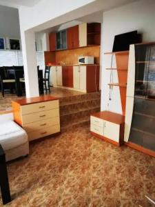 Jelezchevi Guest Rooms - 51